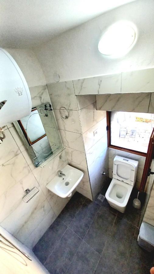 Guesthouse Celo Gjirokaster Exterior photo